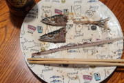 【画像】サンマを異常に貧乏くさく食べてしまうなんJ民、現れる