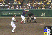 【阪神対中日11回戦】阪神・糸原の守備…