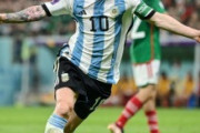 外国人「神だ」メッシ、鮮烈ゴール！アルゼンチンがメキシコとの死闘を制す！【海外の反応】