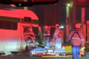 【動画】巨椋池料金所のキャンピングカーの事故現場がエグい。