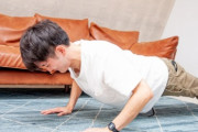 毎日寝る前に腕立て伏せした結果www