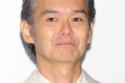 渡部篤郎、「あのクズを殴ってやりたいんだ」初回出演でダンディな姿が話題に