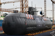 韓国武装体系を強化させた3600トン級潜水艦「蔣英実」が進水…国産技術の集大成！