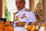 タイのワチラロンコン国王、陸軍や警察の高官6人を解雇…「権力乱用」を理由に！