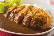 【議論】最強のカレーは「カツカレー」で宜しいですね！？