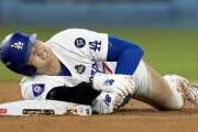 【MLB】ドジャース・大谷は左肩亜脱臼か　あす検査をして詳細な状態が判明へ　ロバーツ監督が試合後に明かす
