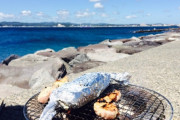 お前ら夜明けの防波堤で生サバを七輪で焼いてワンカップしたことある？