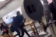 【悲報】米国でApple Storeなど集団襲撃、52人逮捕