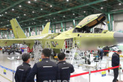 ウリこそ世界のニーダーニカ？　～　【韓国】　防衛産業技術の集合体！　韓国型戦闘機が初公開＝韓国ネット　「これで世界のリーダーに」　「外側だけ国産」