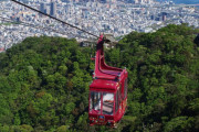 兵庫県神戸市のロープウェーゴンドラ内で謎の刺激臭の液体がまかれたと通報…乗り合わせていた客6人が体調不良に