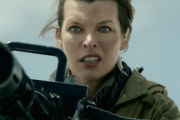 【画像】実写版「モンスターハンター」 ミラ・ジョヴォヴィッチが機関銃でディアブロスと戦ってしまう