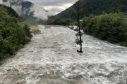 【豪雨】地球規模で同時多発する水害について、お前らはどう思う？