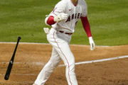 【悲報】この前の大谷のバット投げ