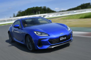 新型「BRZ」は308万円～　正式発表