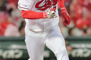 カープ堂林翔太、反撃のタイムリー2塁打！會澤翼が激走ホームイン！！