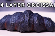海外料理ユーチューバー「日本のあのアニメのクロワッサンを再現してみた」