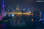 日本人「わー、花火綺麗～」中国人「ドローンを使った上海の夜景をご覧ください」→