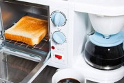 トーストと目玉焼きと淹れたてコーヒーが一度に作れる魔法の家電製品ww