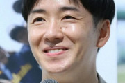 元日ハムの斎藤佑樹さん　ハンカチ屋を始める