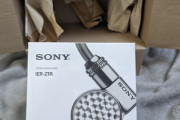 ソニーの超高級イヤホン｢IER-Z1R｣届いたった【開封】