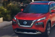 日産、新型「エクストレイル」の画像リーク！