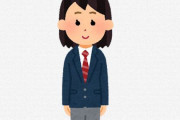 とある中学で男女ともスラックスとブレザーの制服を標準化！申請すれば男女問わずスカートの着用も可
