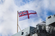 知らない間に終了？英海軍の戦勝記念日75周年イベントが残念な理由で不発