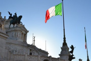 イタリア、5月4日から経済活動再開　段階的に制限解除