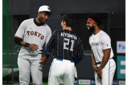 【東スポ】ハム清宮が驚異のコミュ力発揮！巨人・ポランコらと通訳なしトーク