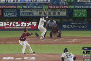 【ヤクルト対楽天3回戦】楽天・西口にアクシデント、打球が腕に直撃して負傷交代