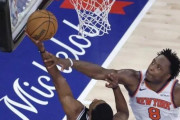 【NBAファイナル 2026】フォックス、明らかにファウルされていた…