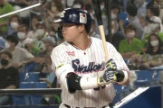 村上の三冠王、阻まれそう
