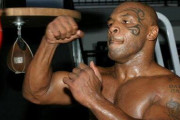 【動画あり】マイク・タイソン　56歳と思えぬスパークリングに世界が衝撃ｗｗｗｗｗｗｗｗｗｗ
