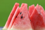 スイカって言うほどうまいか？