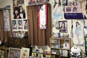 【画像】アイドルオタクの部屋、ヤバすぎるｗｗｗｗ