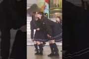 乃木坂46 梅澤美波にキスされる遠藤さくら