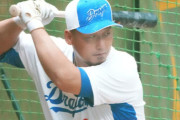 中田翔(チ).217 4本 21打点 OPS.570 WAR-0.7 年俸2年6億円