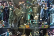 【悲報】妻「ゴミ(フィギュア)部屋潰して子供部屋にしたいから。全部とは言わんけど、処分してな」→オタクブチ切れ発狂