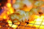 【愕然】友「ホルモンうめー！」ﾊﾟｸﾊﾟｸワイ「でもそれウンコの通り道だよね」→結果・・・・・・
