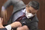 【国会ダイブ】れいわ・山本太郎代表の懲罰見送りへ！委員長「本人が反省している」 → れいわ議員「罪のでっちあげ。反省なんかしとらんで」