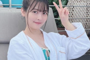 【画像】声優・上坂すみれ、水着姿で新年の挨拶ｗｗｗｗ