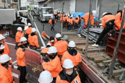 大阪・西成で野宿者の強制退去始まる　「あいりん総合センター」敷地
