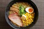 チャーシュー「ラーメンに一人いらない具がいまーすwそれは…w」 ネギ「クスクスw」
