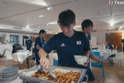 【パリ五輪】酷評の選手村メシの一方で。日本の食事シーンに反響「これでもかと鰻と肉の映像」「日本は専属シェフと厳選された素材持ち込み」