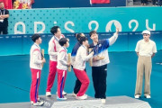 パリ五輪で韓国の選手らと自撮りした北朝鮮選手に処罰の危機＝韓国ネット「笑っただけで？」「哀れだ」