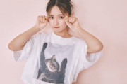 【乃木坂46】可愛すぎるwww 遠藤さくら、猫Tシャツで猫ポーズ♡