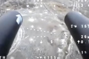 【動画】ロシアのドローンをショットガンドローンで撃墜するウクライナ。