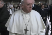 【悲報】ローマ教皇ブチギレｗｗｗｗ