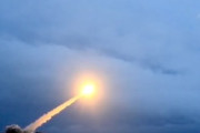 【動画】ロシア、原子力推進で射程無制限の巡航ミサイル「ブレヴェスニク」の発射飛行テストを成功させる。