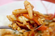 韓国人「カレーは良く混ぜてキチムを乗せて食べると美味しい」日本人と韓国人のカレーの食べ方に違いはありますか？日本人は混ぜずに食べる？　韓国の反応